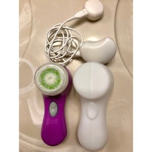 ✨Final Price✨ Clarisonic Mia 2 💜